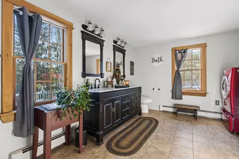 Bath - 312 Plains Rd, Harrison, ME 04040 photo 1 of 5