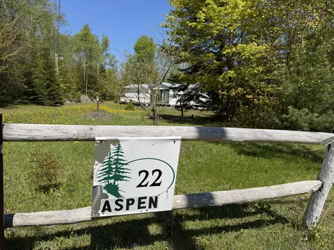 22 Aspen Rd, Madawaska, ME 04756