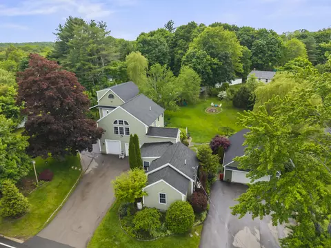 111 Scotland Bridge Rd, York, ME 03909