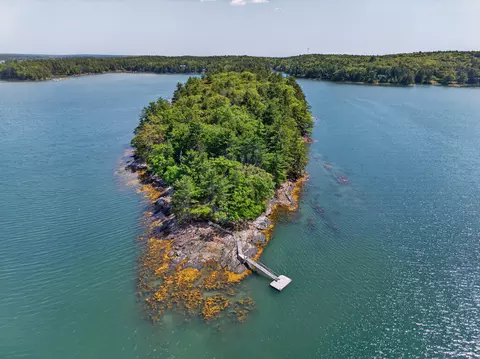 0 Bombazine Is, Harpswell, ME 04079
