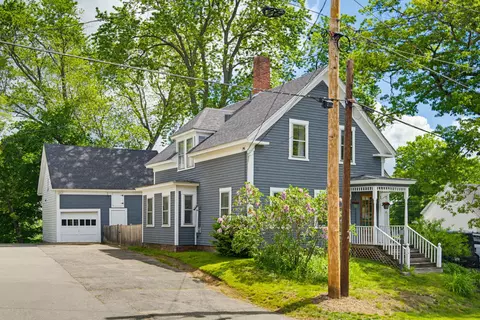 21 Varney St, Lebanon, ME 04027