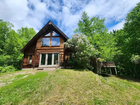 116 Devine Rd, Whitefield, ME 04353