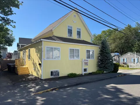 113 W Grand Ave, Old Orchard Beach, ME 04064