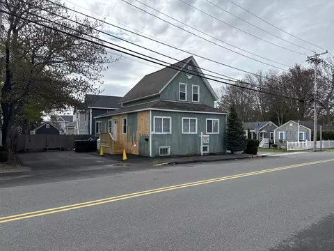 113 W Grand Ave, Old Orchard Beach, ME 04064