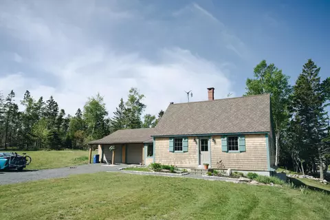 128 Crowley Island Rd, Gouldsboro, ME 04607