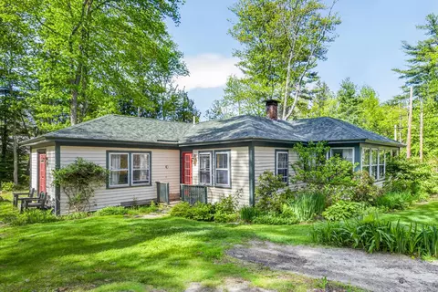 5 Hales Woods Rd, Brooklin, ME 04616