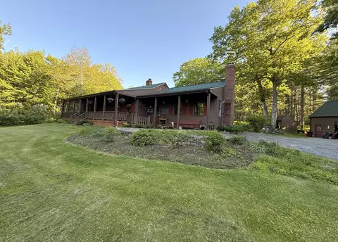 118 Whitehouse Rd, Hollis, ME 04042