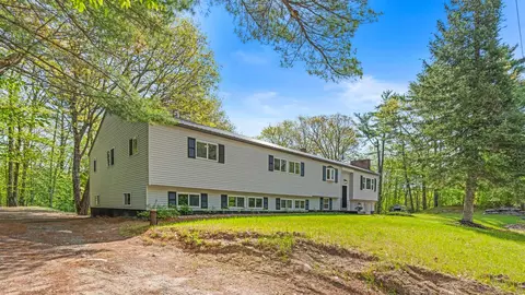 421 Harrison Rd, Naples, ME 04055
