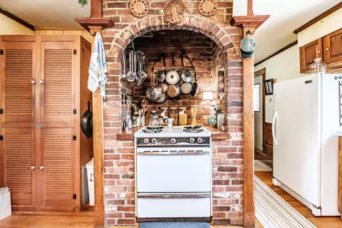 Kitchen - 80 Spinney Mill Rd, Arrowsic, ME 04530 photo 4 of 6