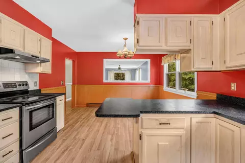 Kitchen - 197 Main Rd, Phippsburg, ME 04562 photo 3 of 4