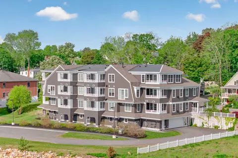 Exterior - 285 Front St #302, Bath, ME 04530 photo 6 of 7