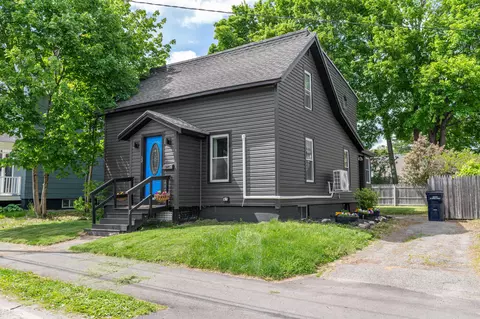 53 Linden St, Bangor, ME 04401