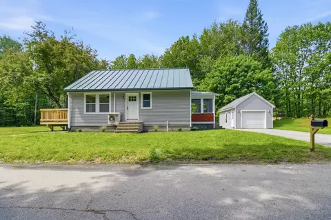 27 Rockhill Ave, Auburn, ME 04210