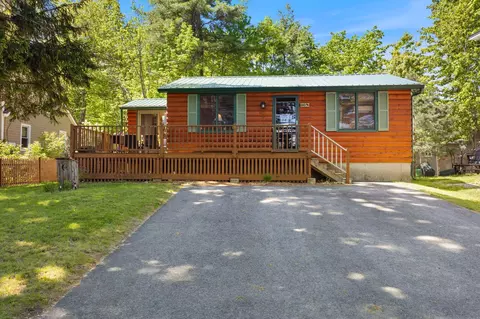 90 Wards Cove Rd, Standish, ME 04084