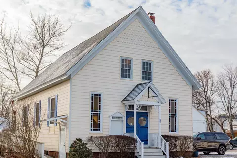 57 Saco Ave, Old Orchard Beach, ME 04064