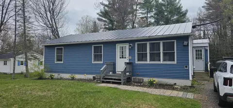 128 Davis Rd, Fairfield, ME 04937