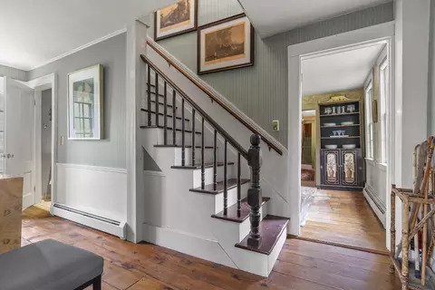 Entry Way - 320 E Pittston Rd, Dresden, ME 04342 photo 8 of 10
