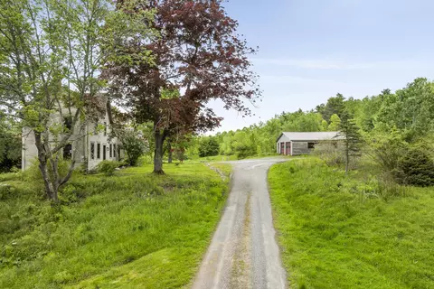 Exterior - 320 E Pittston Rd, Dresden, ME 04342 photo 7 of 8