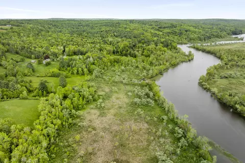 View/Area - 320 E Pittston Rd, Dresden, ME 04342 photo 3 of 4