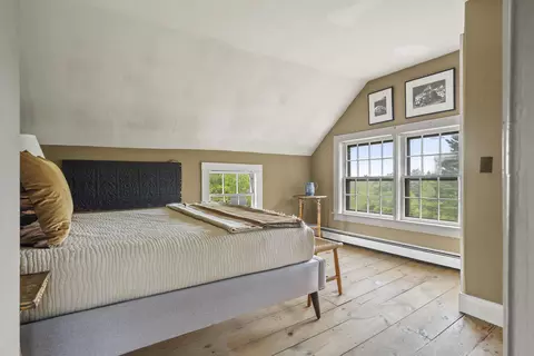 Bedroom - 320 E Pittston Rd, Dresden, ME 04342 photo 4 of 5
