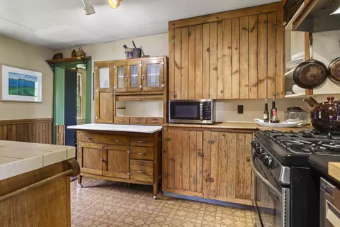 Kitchen - 320 E Pittston Rd, Dresden, ME 04342 photo 2 of 4