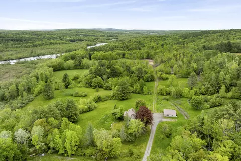 View/Area - 320 E Pittston Rd, Dresden, ME 04342 photo 1 of 4