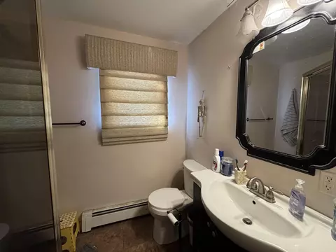 Bath - 42 Waldo St, Millinocket, ME 04462 photo 3 of 4