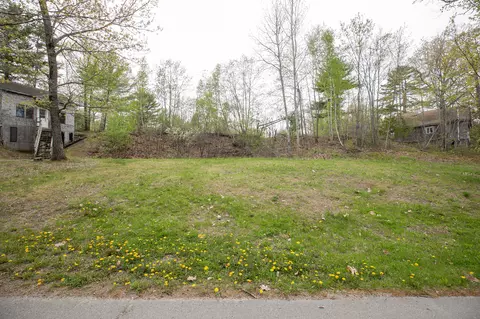 109 Sandy Beach Rd, Glenburn, ME 04401