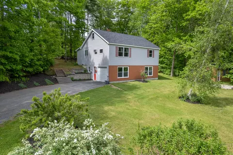 15 Cassidy Ln, West Gardiner, ME 04345