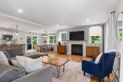 Living - 25 Leonards Way, Windham, ME 04062 photo 1 of 3