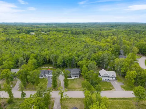 View/Area - 25 Leonards Way, Windham, ME 04062 photo 4 of 10