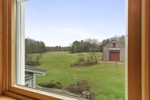 Exterior - 49 Desert Rd, Freeport, ME 04032 photo 10 of 19