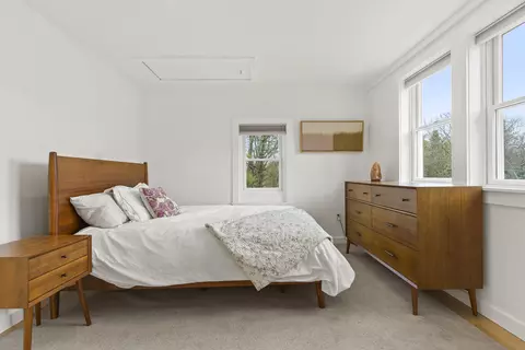 Bedroom - 49 Desert Rd, Freeport, ME 04032 photo 4 of 4