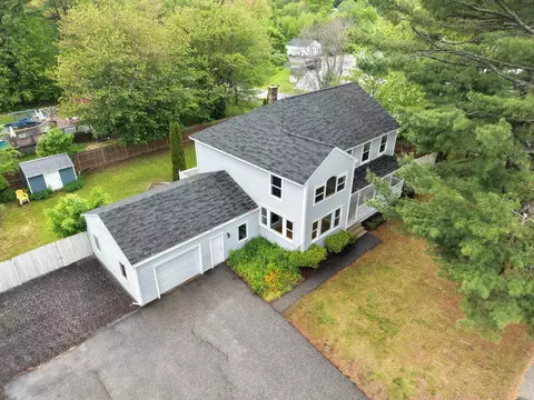 324 North St, Saco, ME 04072