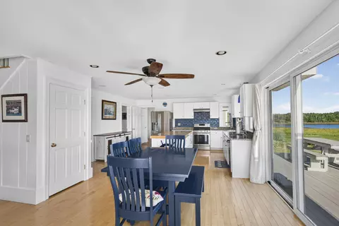 Dining - 85 River Rd, Cushing, ME 04563 photo 3 of 3