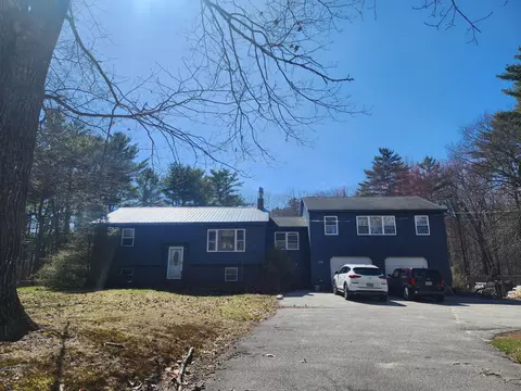 216 Sabbathday Rd, New Gloucester, ME 04260