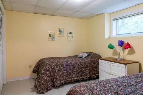 Bedroom - 15 Cushing Briggs Rd, Freeport, ME 04032 photo 13 of 14