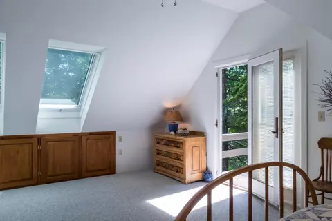 Bedroom - 15 Cushing Briggs Rd, Freeport, ME 04032 photo 5 of 14