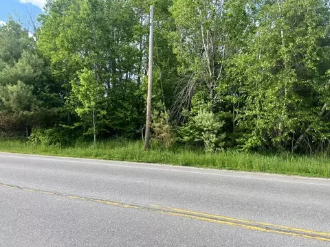 435 Lebanon Rd, Winterport, ME 04496