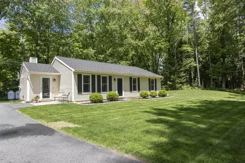 211 Broadturn Rd, Scarborough, ME 04074