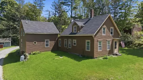 180 Bremen Rd, Waldoboro, ME 04572