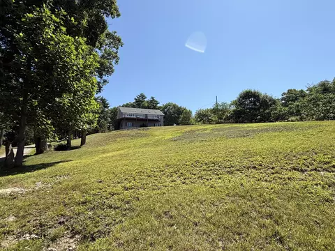 1 Echo Lake Rd, Boothbay Harbor, ME 04538