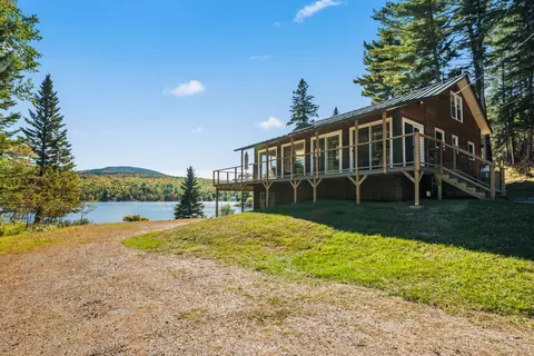 38 Mountain View Rd, Rangeley, ME 04970
