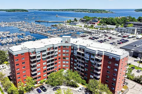 148 Breakwater Dr #320, South Portland, ME 04106
