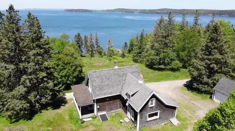 45 Kendall Head Rd, Eastport, ME 04631