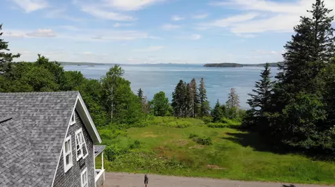 45 Kendall Head Rd, Eastport, ME 04631