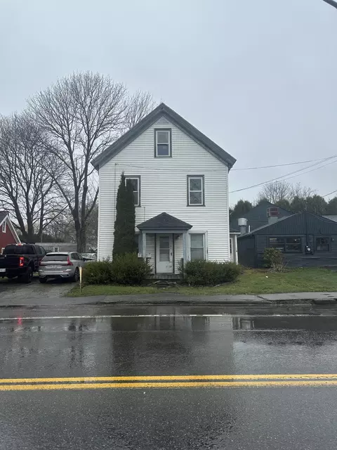 144 Main St, Rockland, ME 04841