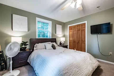 Bedroom - 564 Maple Ridge Rd, Harrison, ME 04040 photo 5 of 6