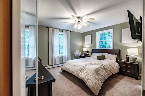 Bedroom - 564 Maple Ridge Rd, Harrison, ME 04040 photo 4 of 6