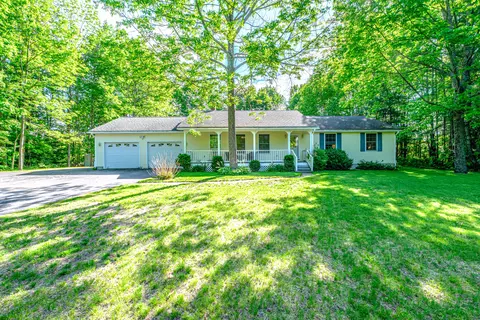 Exterior - 564 Maple Ridge Rd, Harrison, ME 04040 photo 7 of 25